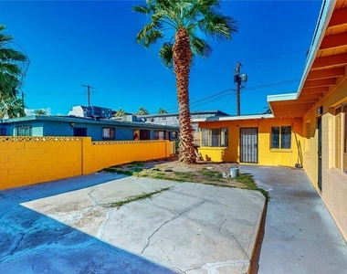 1302 Rexford Place - Photo Thumbnail 17