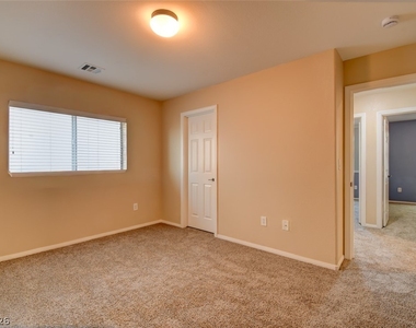 4013 Buteo Lane - Photo Thumbnail 13