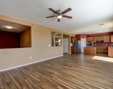 4013 Buteo Lane - Photo Thumbnail 4