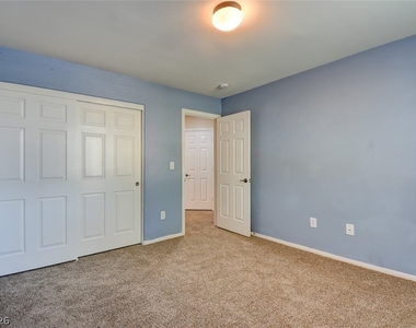 4013 Buteo Lane - Photo Thumbnail 15