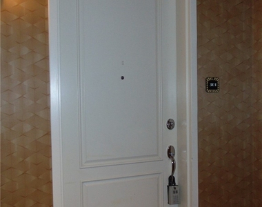 44 Serene Avenue - Photo Thumbnail 2