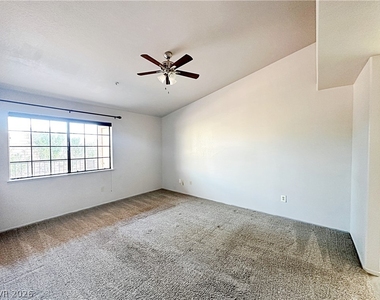 2851 S Valley View Boulevard - Photo Thumbnail 19