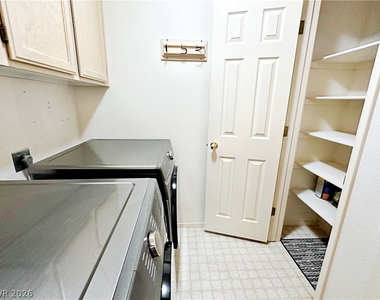 2851 S Valley View Boulevard - Photo Thumbnail 28