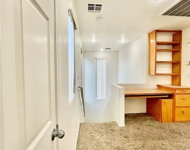 11901 Fairfax Ridge Street - Photo Thumbnail 18