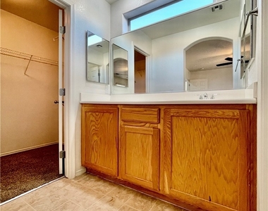 11901 Fairfax Ridge Street - Photo Thumbnail 22