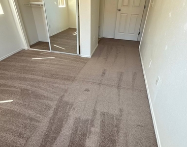 11901 Fairfax Ridge Street - Photo Thumbnail 44