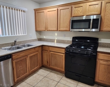 11901 Fairfax Ridge Street - Photo Thumbnail 9