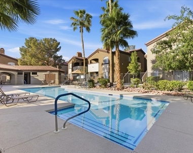 9000 Las Vegas Boulevard - Photo Thumbnail 5