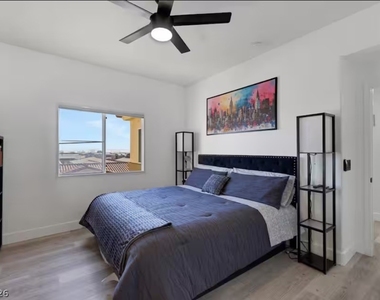 8501 W University Avenue - Photo Thumbnail 15