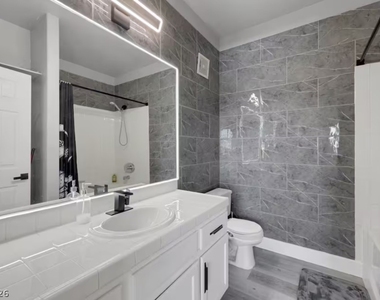 8501 W University Avenue - Photo Thumbnail 19