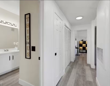 8501 W University Avenue - Photo Thumbnail 23