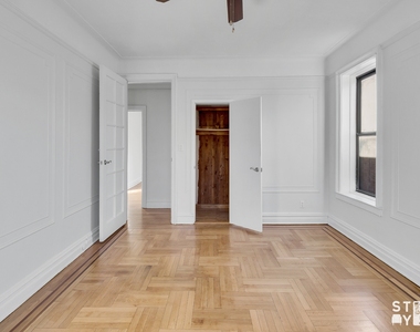 400 Clinton Avenue - Photo Thumbnail 7