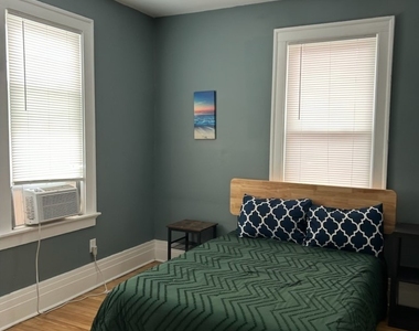 942 Euclid Avenue - Photo Thumbnail 1