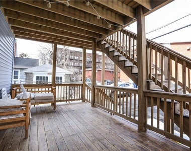 36 Tracy Street - Photo Thumbnail 1