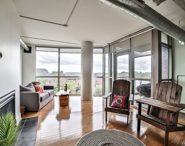 132 Lakefront Boulevard - Photo Thumbnail 1