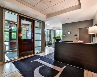 132 Lakefront Boulevard - Photo Thumbnail 8