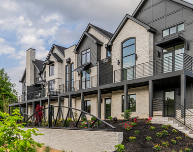 1281 E Main Street - Photo Thumbnail 1