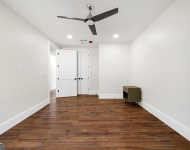 1281 E Main Street - Photo Thumbnail 13