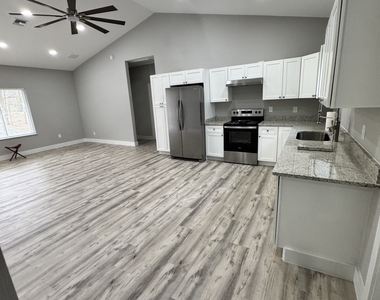 194 Frank Christian Road - Photo Thumbnail 4