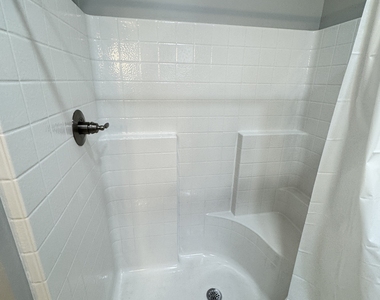 194 Frank Christian Road - Photo Thumbnail 12