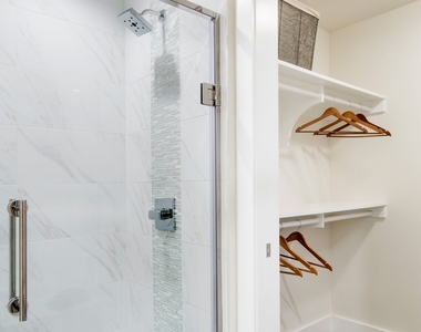 1400 W Peachtree Street - Photo Thumbnail 12