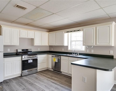 6110 Matt Highway - Photo Thumbnail 3