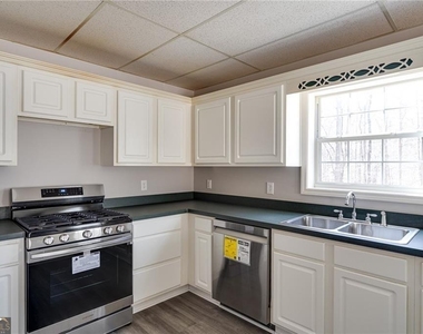 6110 Matt Highway - Photo Thumbnail 13