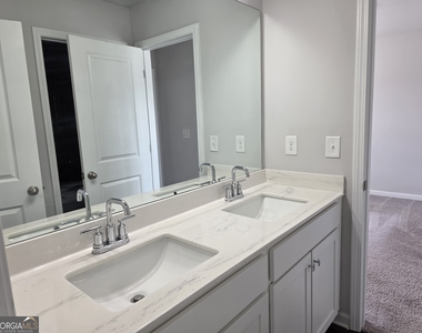 76 Honeydew Lane - Photo Thumbnail 16