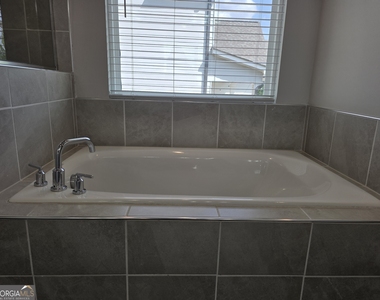 76 Honeydew Lane - Photo Thumbnail 22