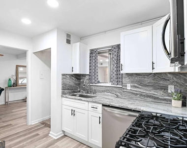 4300 Roswell Road Ne - Photo Thumbnail 13