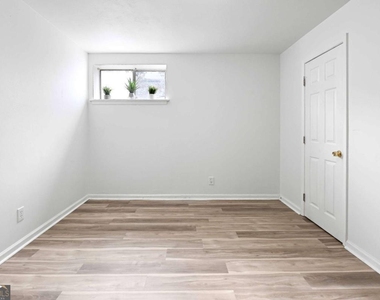 4300 Roswell Road Ne - Photo Thumbnail 27