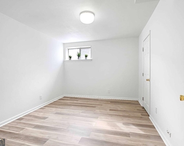 4300 Roswell Road Ne - Photo Thumbnail 6