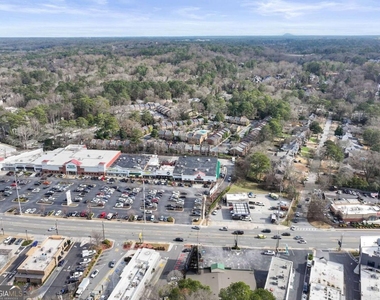 4300 Roswell Road Ne - Photo Thumbnail 11