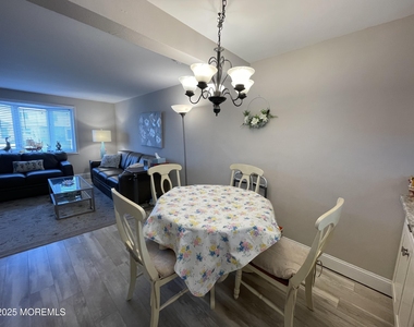 20 Vine Court - Photo Thumbnail 4