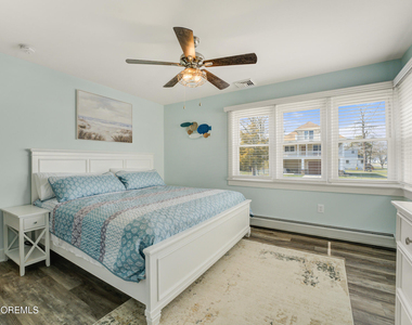 307 Asbury Avenue - Photo Thumbnail 11