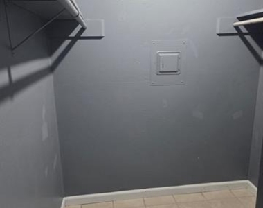 705 Santa Rosa Drive - Photo Thumbnail 5