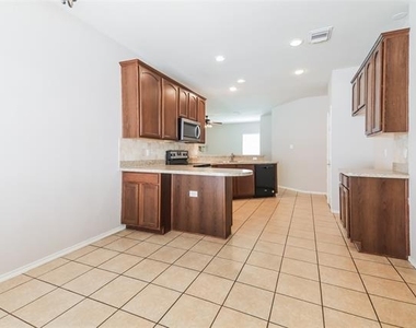 9915 Wethers Field Circle - Photo Thumbnail 6