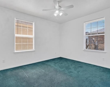 509 W Cedar Street - Photo Thumbnail 12