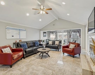 3024 Encino Drive - Photo Thumbnail 3