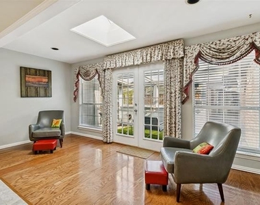 3024 Encino Drive - Photo Thumbnail 5