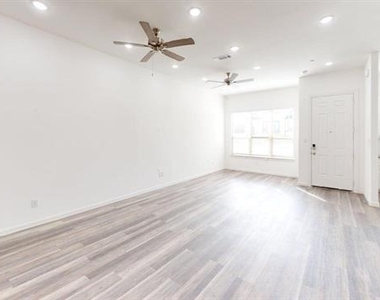 346 Buck Ridge Drive - Photo Thumbnail 6