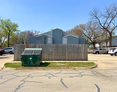 219 Fry Street - Photo Thumbnail 4