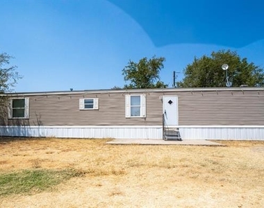 11621 Annandale Road - Photo Thumbnail 1