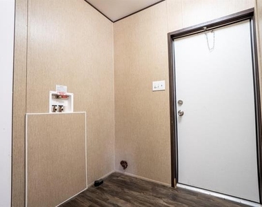 11621 Annandale Road - Photo Thumbnail 6