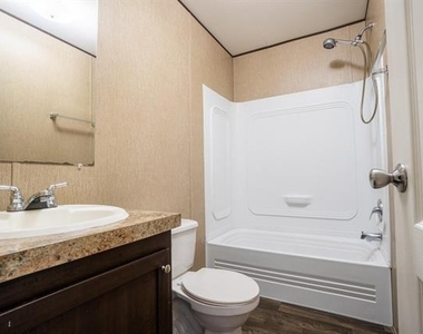 11621 Annandale Road - Photo Thumbnail 14