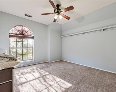 7578 Seawood Drive - Photo Thumbnail 18