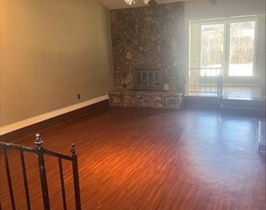 3012 Barrington Court - Photo Thumbnail 1