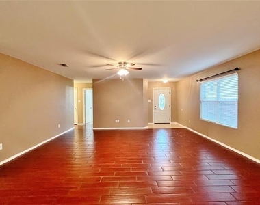 9925 Amaryllis Lane - Photo Thumbnail 1