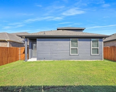 3225 Sedge Grass Drive - Photo Thumbnail 17