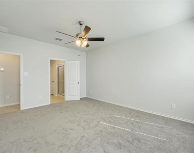 3225 Sedge Grass Drive - Photo Thumbnail 25
